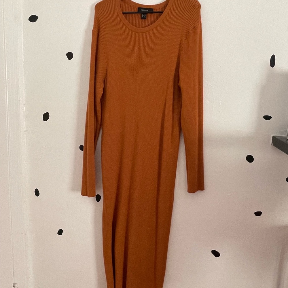Plus body con maxi dress
